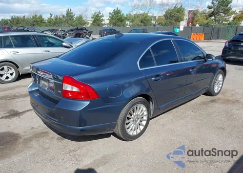 2008 Volvo S80 3.2 z USA, uszkodzony, nr VIN YV1AS982081068470
